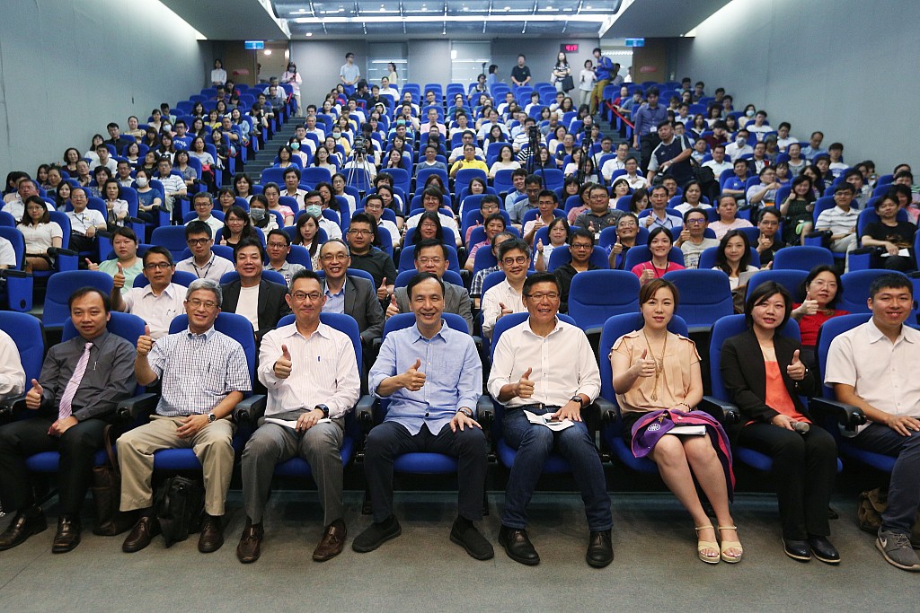 參與式預算講座分享紐約成功經驗 朱立倫：成為民主社會的里程碑
